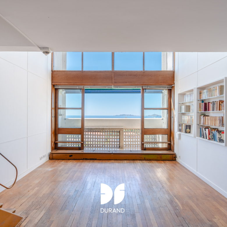 APPARTEMENT - DUPLEX - TYPE E - LE CORBUSIER - 13008 MARSEILLE