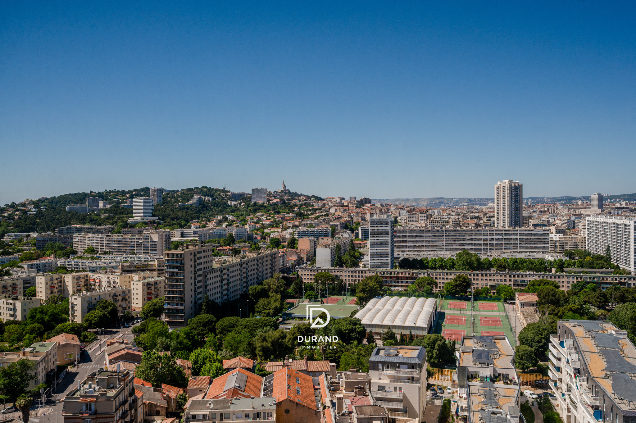APPARTEMENT - DUPLEX - LE BRASILIA - 20ème - 13008 MARSEILLE