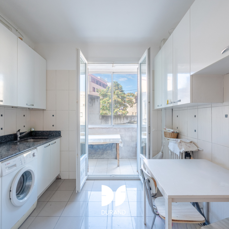 APPARTEMENT - LE ROUET - 13008 MARSEILLE