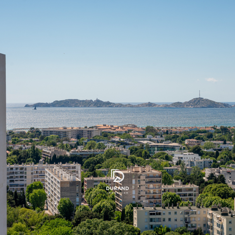 APPARTEMENT - DUPLEX - LE BRASILIA - 20ème - 13008 MARSEILLE