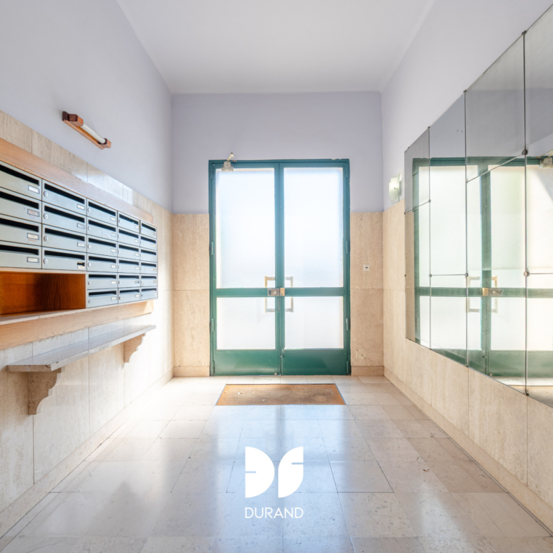 APPARTEMENT - LE ROUET - 13008 MARSEILLE