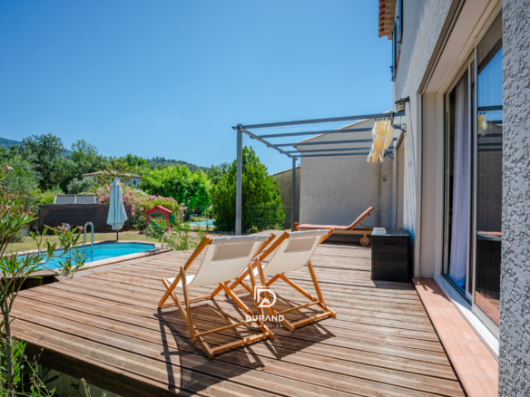 MAISON - JARDIN - SAINT ZACHARIE