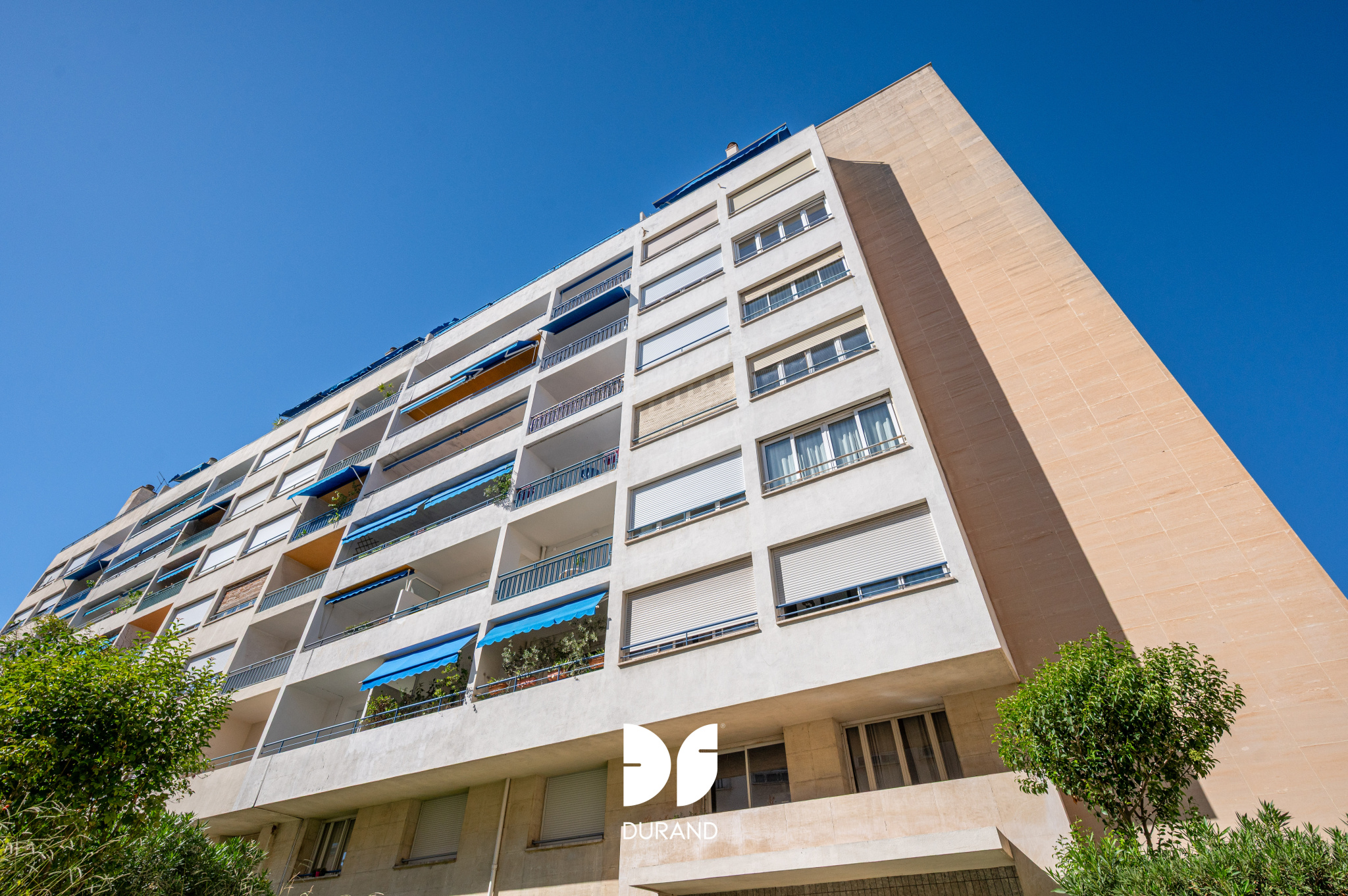 APPARTEMENT - CARRE D'OR - PERIER - 13008 MARSEILLE