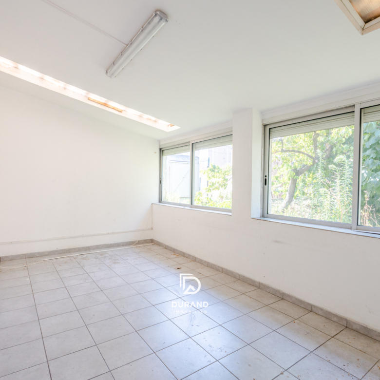 MAISON INDIVIDUELLE - JARDIN - BOX-GARAGE