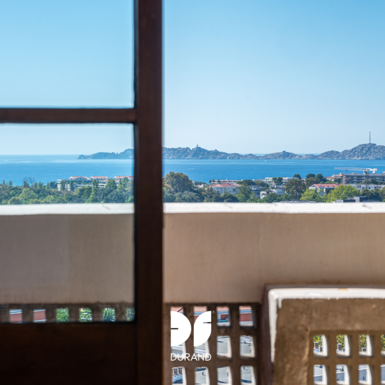 APPARTEMENT - DUPLEX - TYPE E - LE CORBUSIER - 13008 MARSEILLE