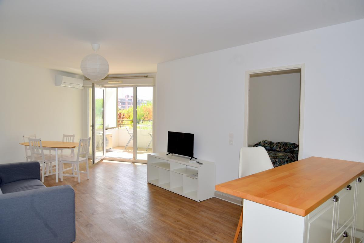 T2 MEUBLE avec terrasse   Résidence récente Rouet/Cantini   8? Marseille